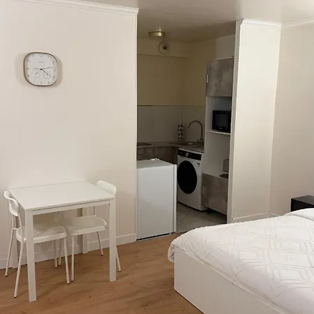 Apartmán Moderne - Proche 15mn Orly Et 25mn Paris *