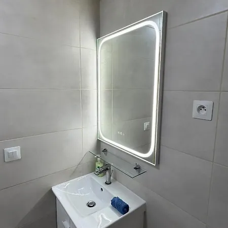 شقة Moderne - Proche 15mn Orly Et 25mn Paris *